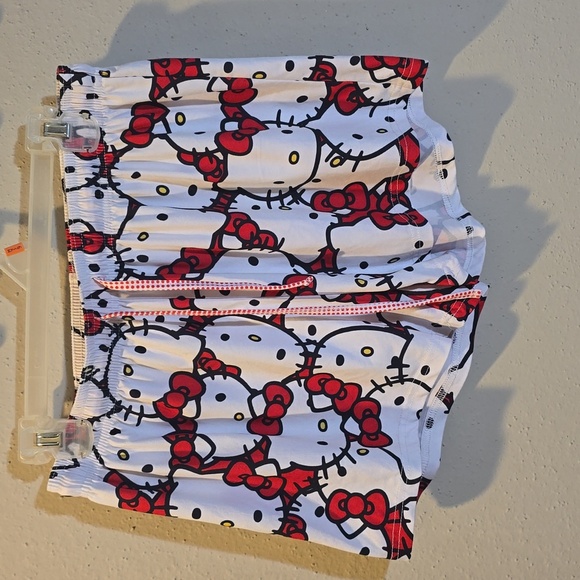 Hello Kitty Pajama Shorts SIZE SMALL / MEDIUM - Picture 2 of 4